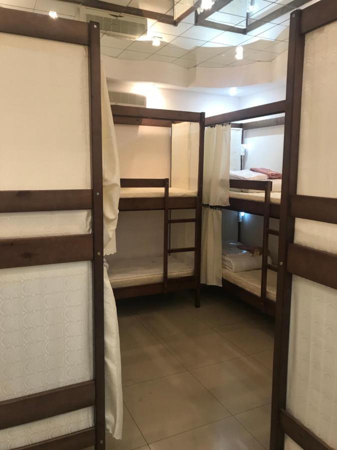 Ararat-Tarasa Shevchenka Hostel Kiev Ngoại thất bức ảnh
